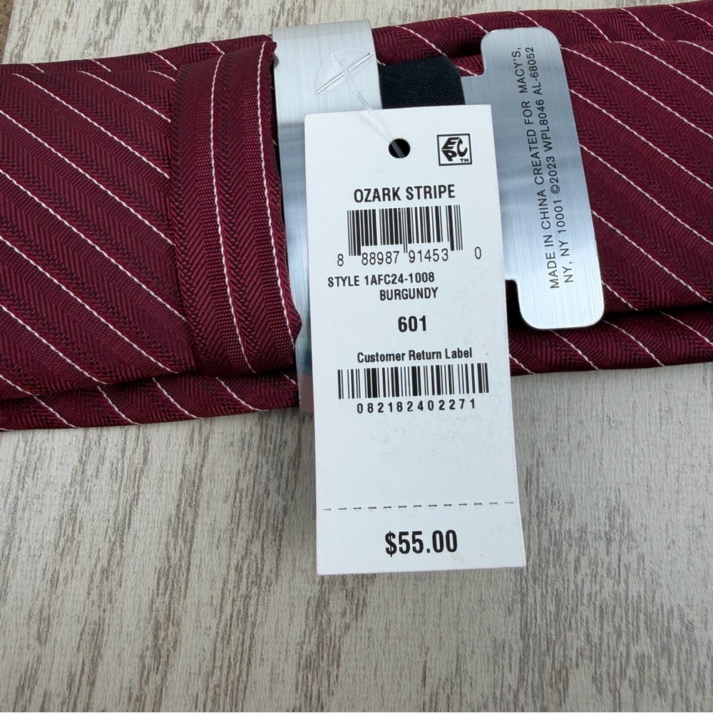 814 Alfani Men's Tie Ozark Stripe 601 Burgundy (Red) $55 Polyester - Picture 4 of 5